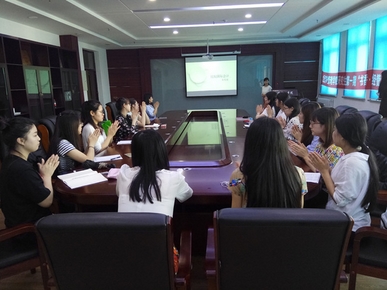 3003新葡平台登录入口举办第二期“书香.经管”专业文献读书会